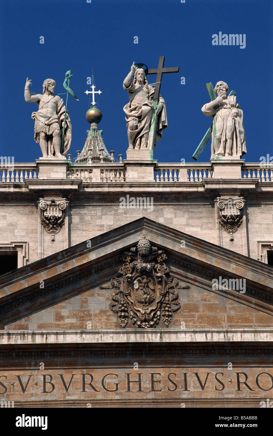 Statues In Rome High Resolution Stock Photography and Images - Alamy