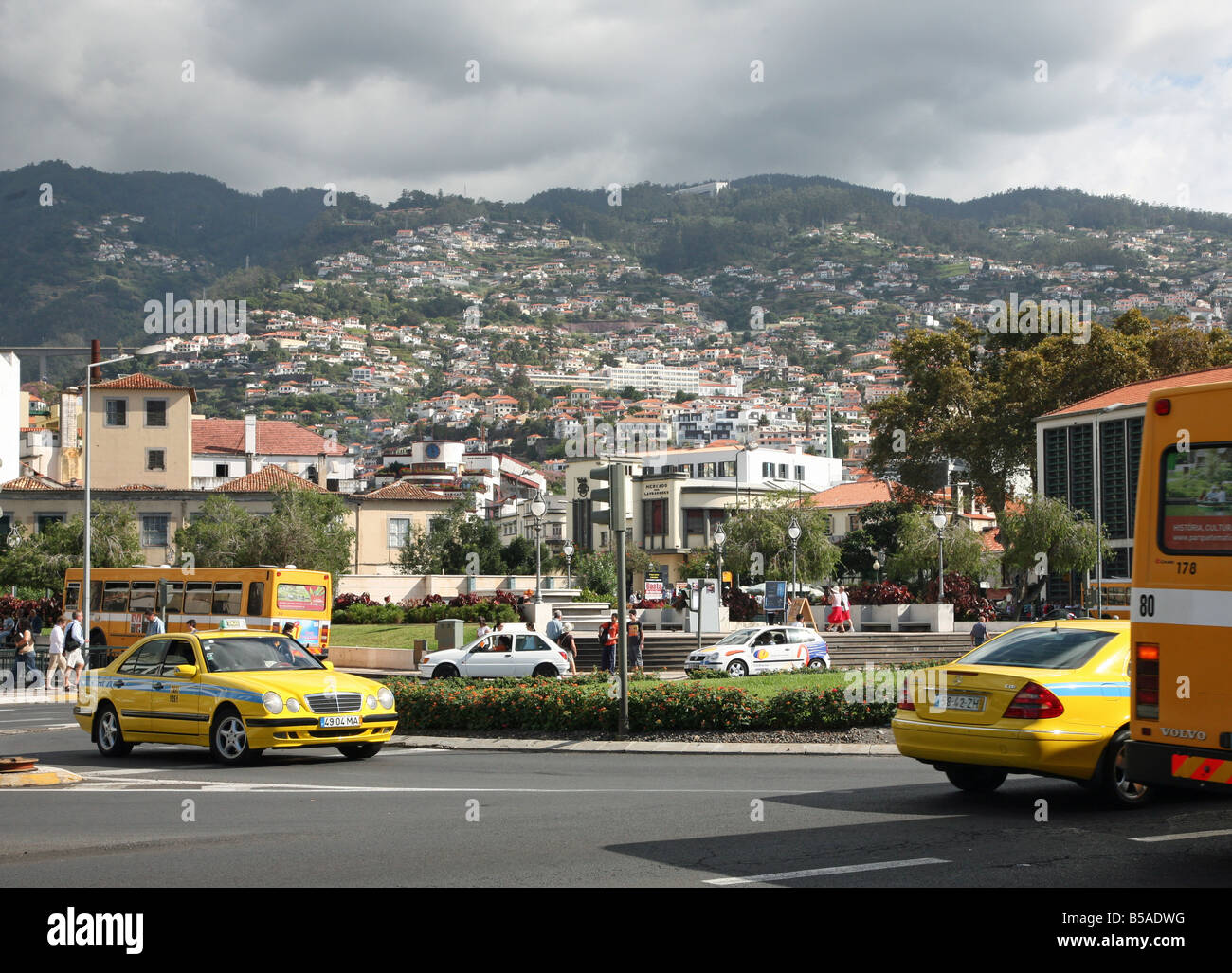 Avenida do mar e das comunidades madeirenses hi-res stock photography and  images - Alamy