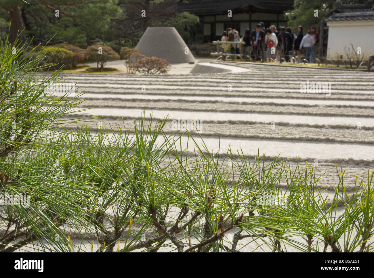 Zen garden symbolizing Mount Fuji and the sea, Silver Pavilion, Ginkaku ji temple, Kyoto, Kansai, Honshu, Japan Stock Photo