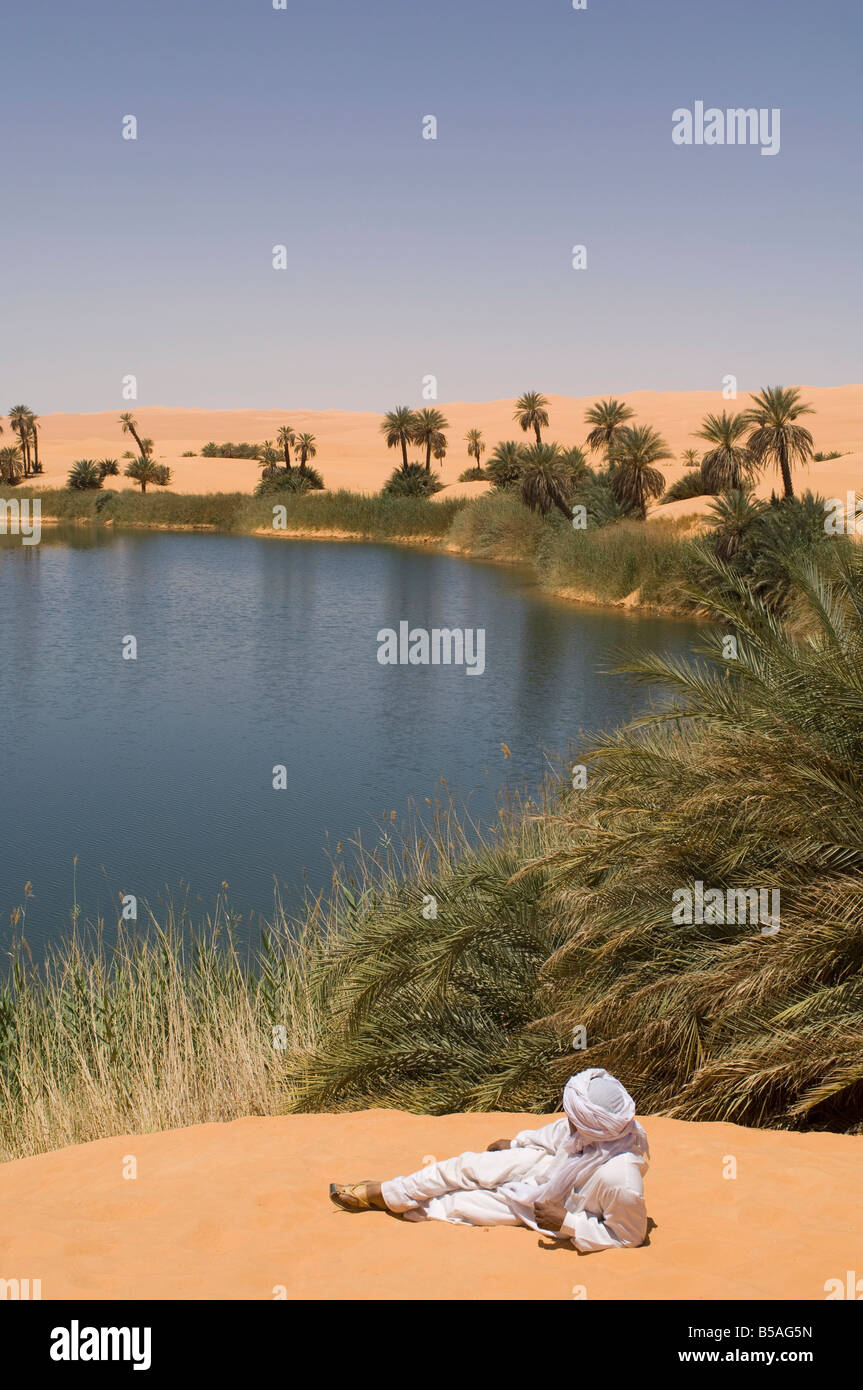 Umm El Ma lake, Erg Awbari, Sahara desert, Fezzan, Libya, North Africa, Africa Stock Photo
