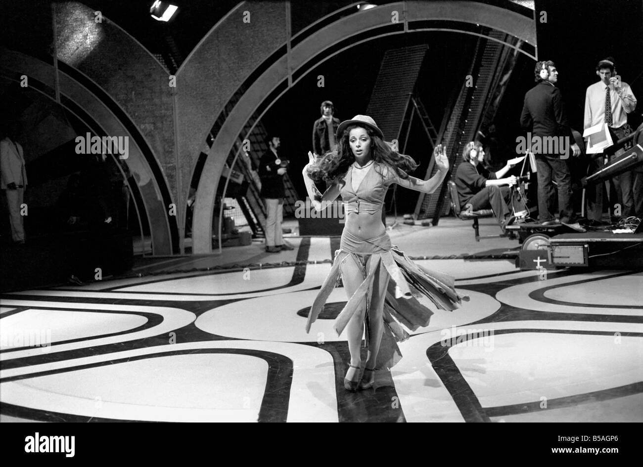 Cherry Gillespie Pans People Black And White Stock Photos Images Alamy Cherry Gillespie Pans People Black And White Stock Photos Images Alamy