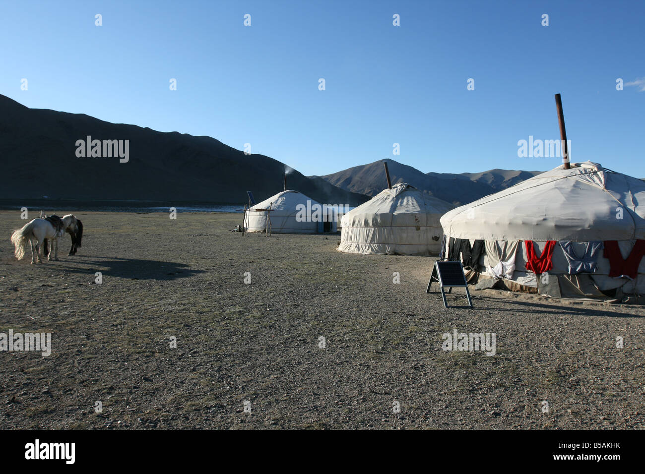 Nomads yurt hi-res stock photography and images - Alamy