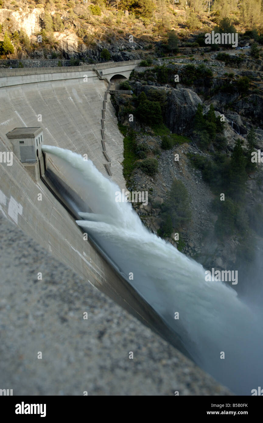 O'Shaughnessy Dam at Hetch Hetchy Reservoir Stock Photo Alamy