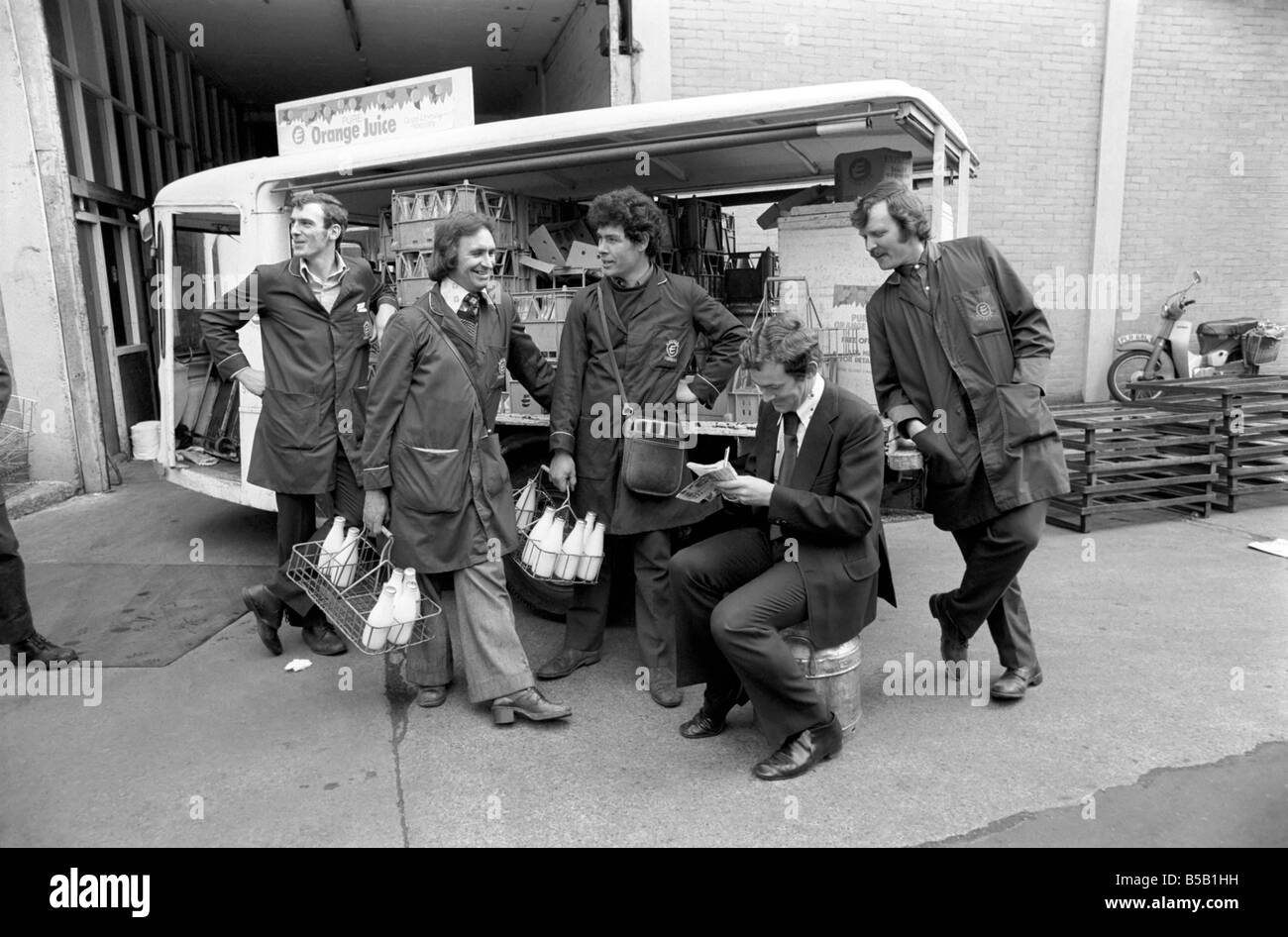 Colin Wills with milkmen from Clifton Street depot of Express Dairy