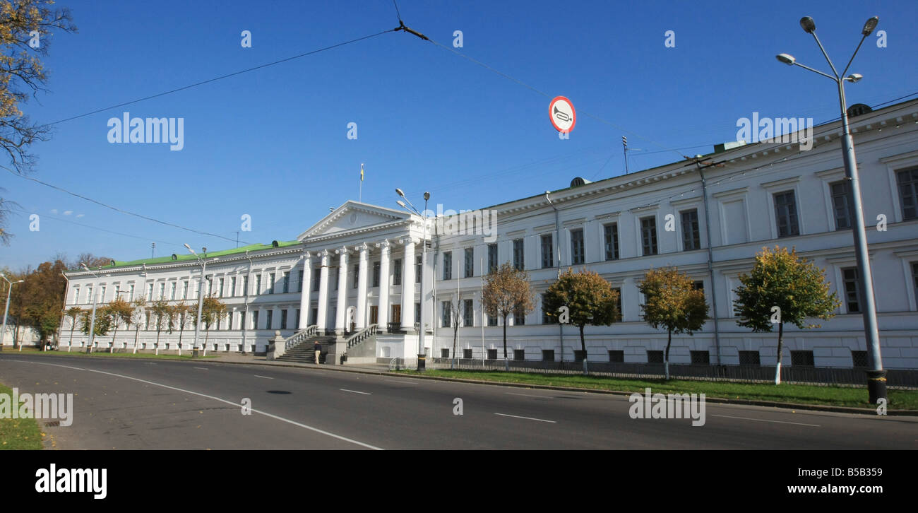 Ona va ogil pichanzorda onlayn porno