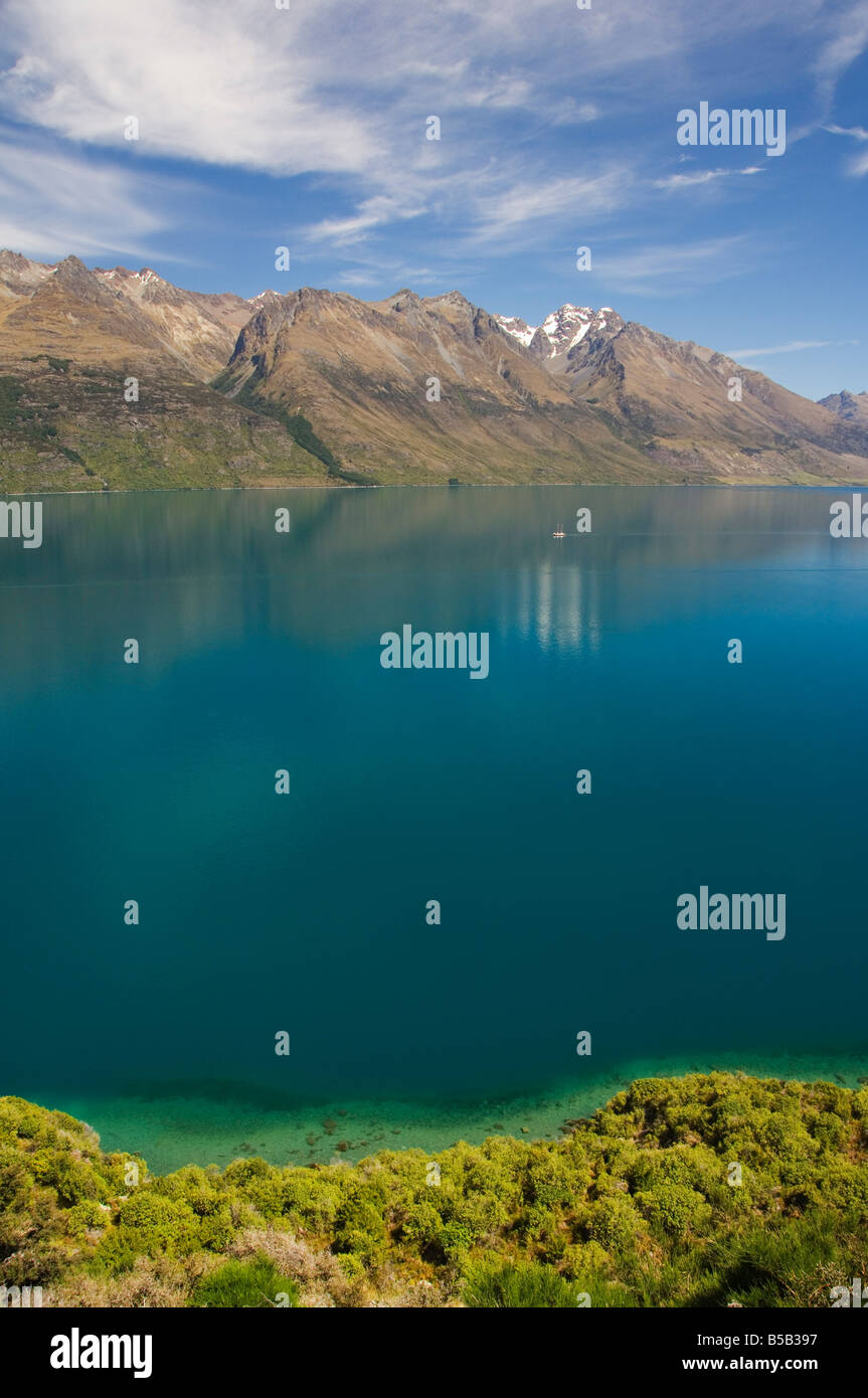 Clear waters of Lake Wakatipu near Queenstown, Otago, South Island, New ...