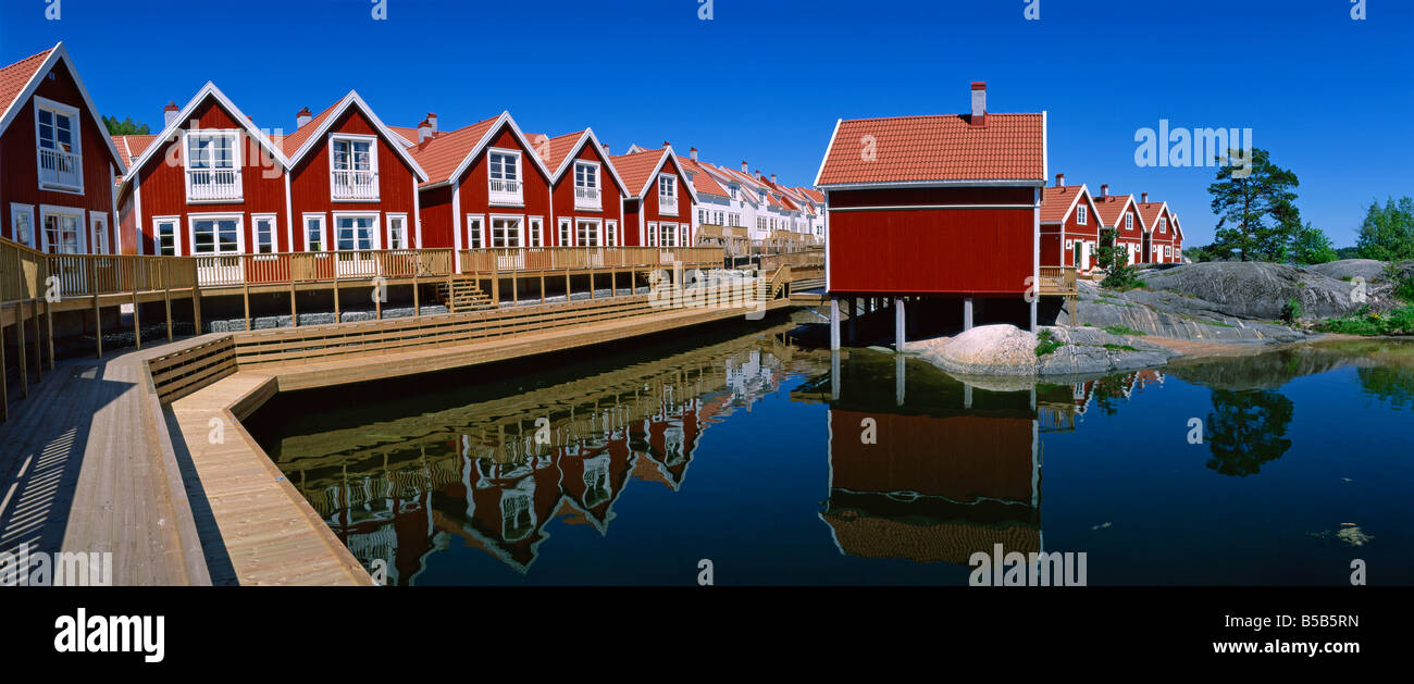 Kragero Kommune houses, built in 1996-97 as second homes by the sea, Portor Brygge, Telemark, Norway, Scandinavia, Europe Stock Photo