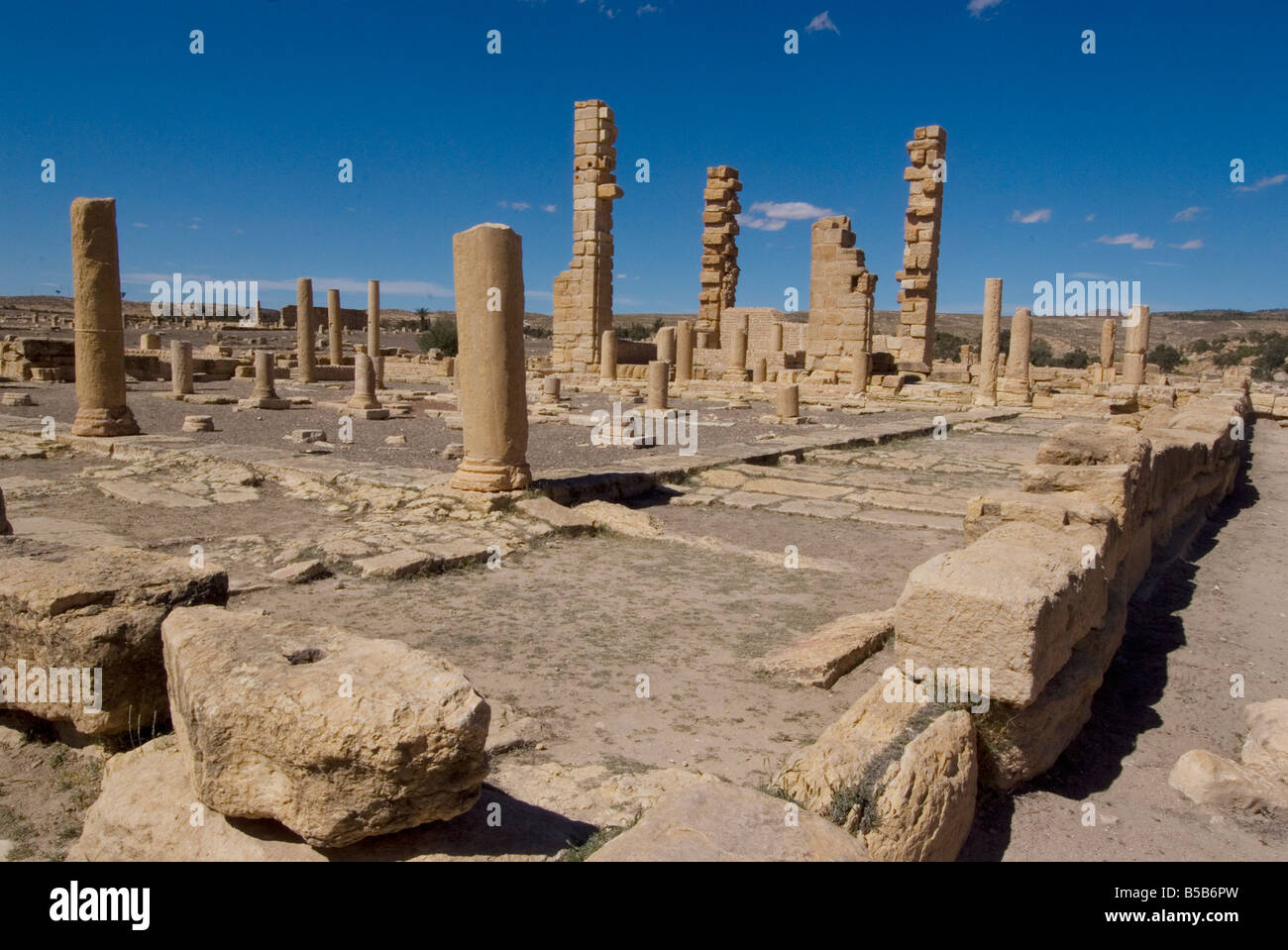 Christian Church, Roman ruins of Sbeitla, Tunisia, North Africa, Africa