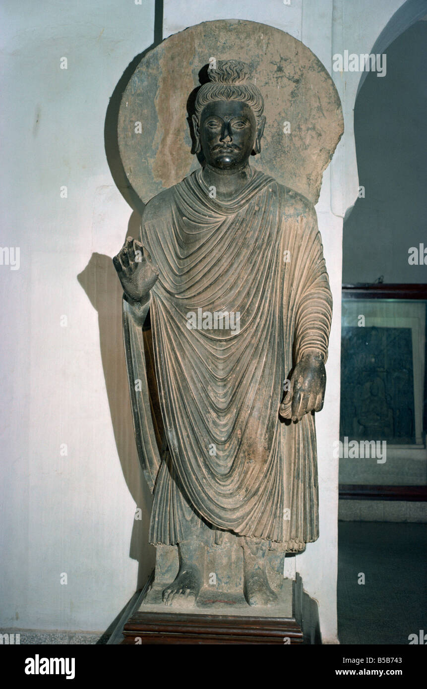 Buddhist statue pakistan hires stock photography and images Alamy