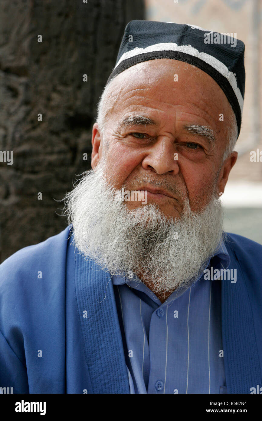 Uzbekistan uzbek portrait hi-res stock photography and images - Alamy