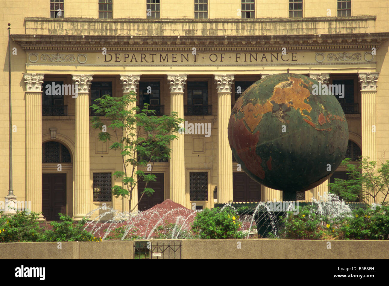 Rizal Park and Department of Finance, Manila, Philippines, Southeast Asia Stock Photo