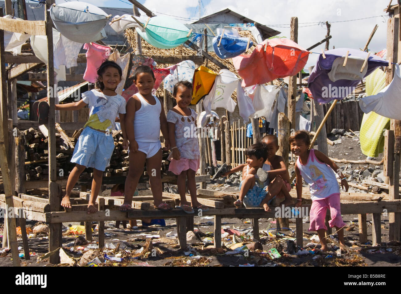 Shanty town on edge of Legaspi City, Bicol Province, Southeast Luzon, Philippines, Southeast Asia Stock Photo