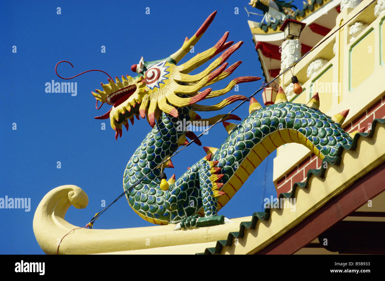 Dragon decoration on the exterior of a Taoist temple in the Philippines Southeast Asia Asia Stock Photo