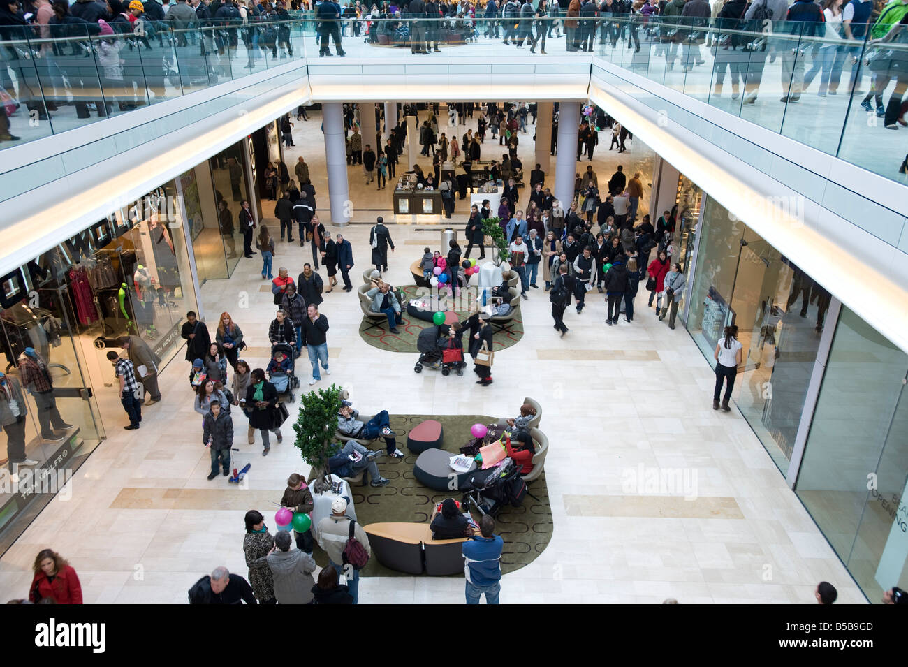 Westfield Shopping Centre West London Stock Photo Alamy