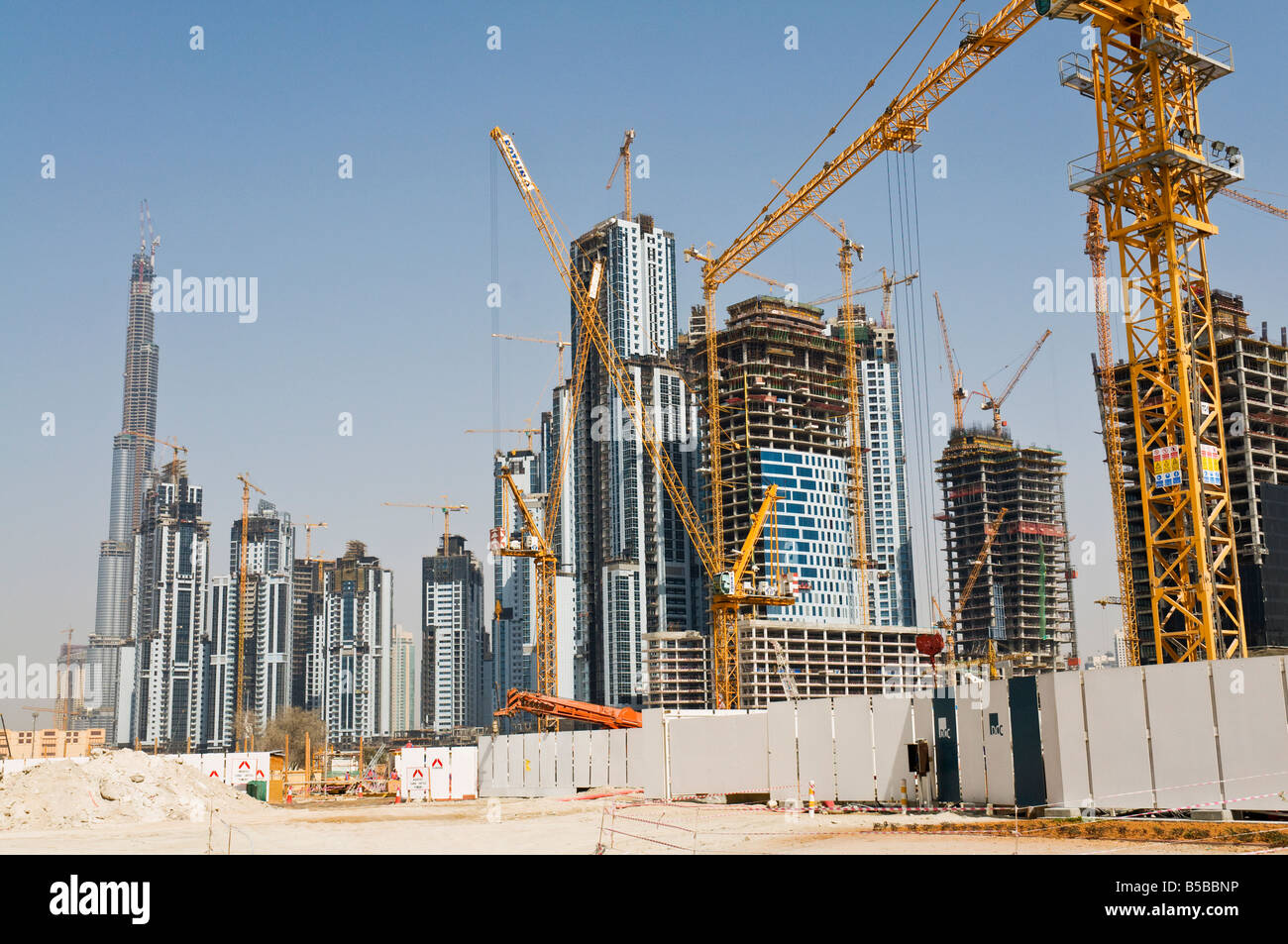 Construction site along Sheik Zayed Road, Dubai, United Arab Emirates, Middle East Stock Photo