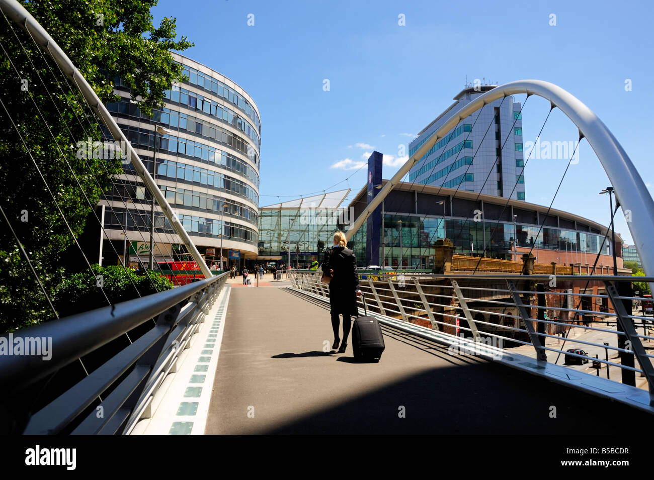 Footbridge at Piccadilly Railway Station, Manchester, England, Europe