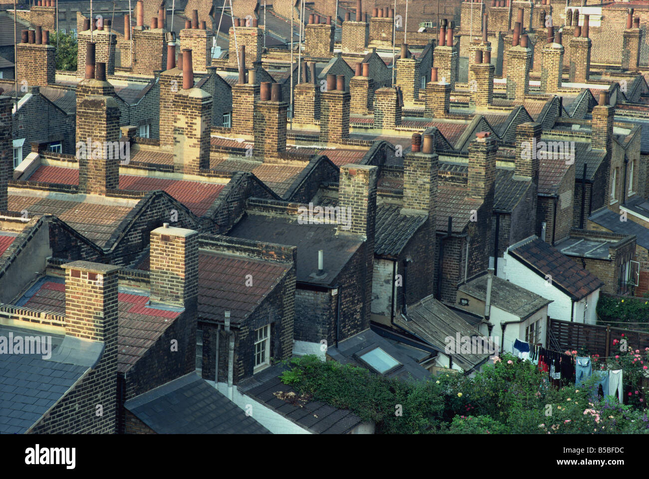 London waterloo station architecture hi-res stock photography and ...