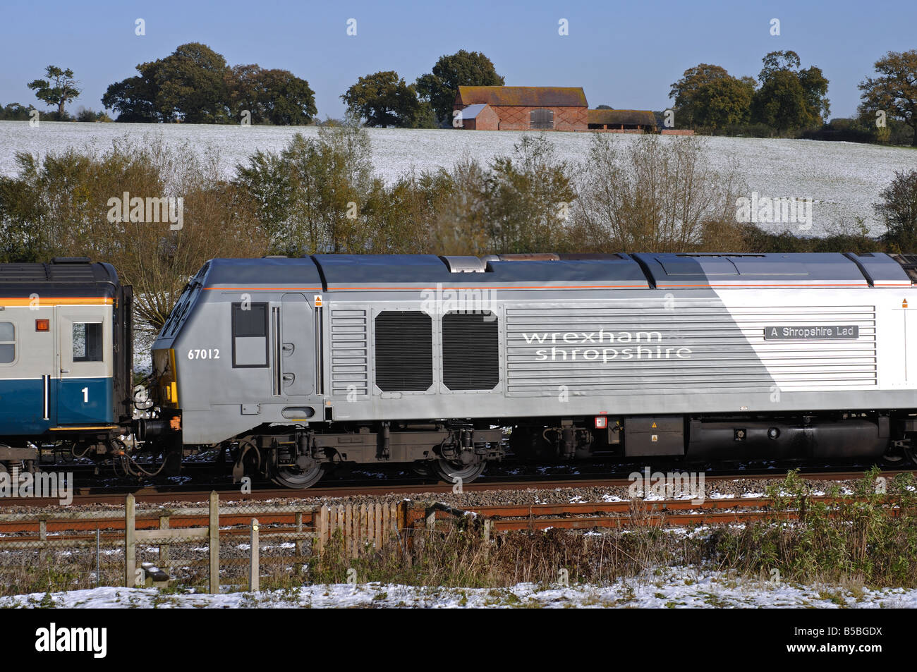 Wrexham and Shropshire Railway train, snowy, Warwickshire, UK Stock Photo