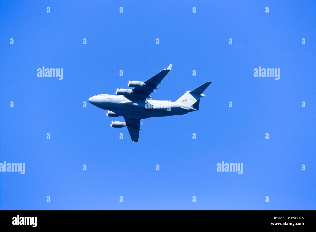 US Air Force C-17 cargo plane, in flight Stock Photo