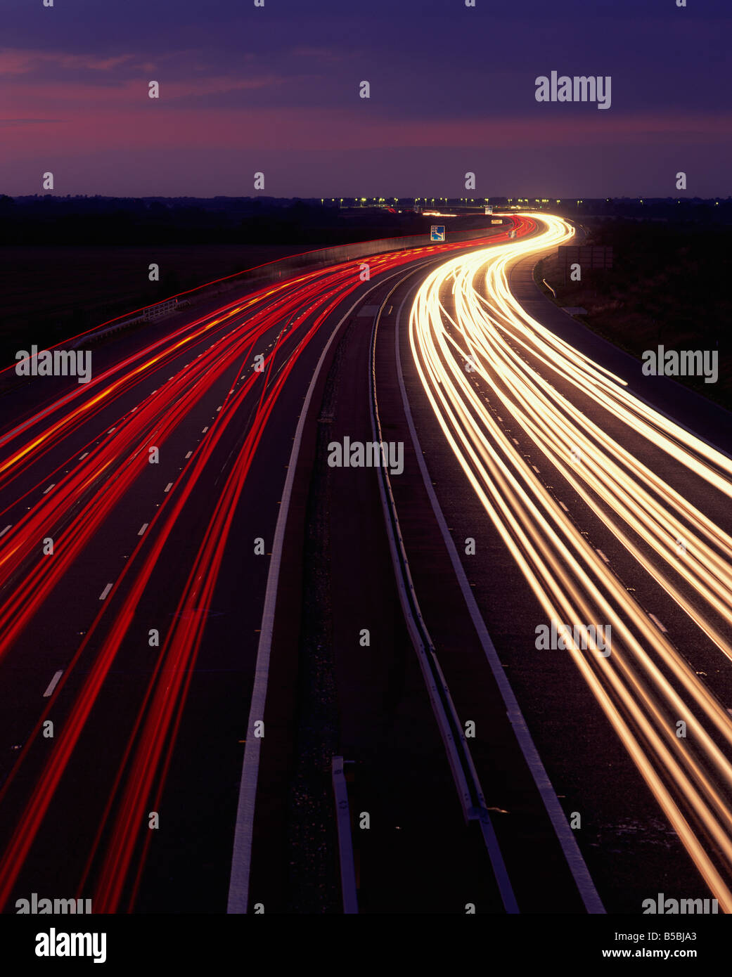 Lights on motorway hi-res stock photography and images - Alamy