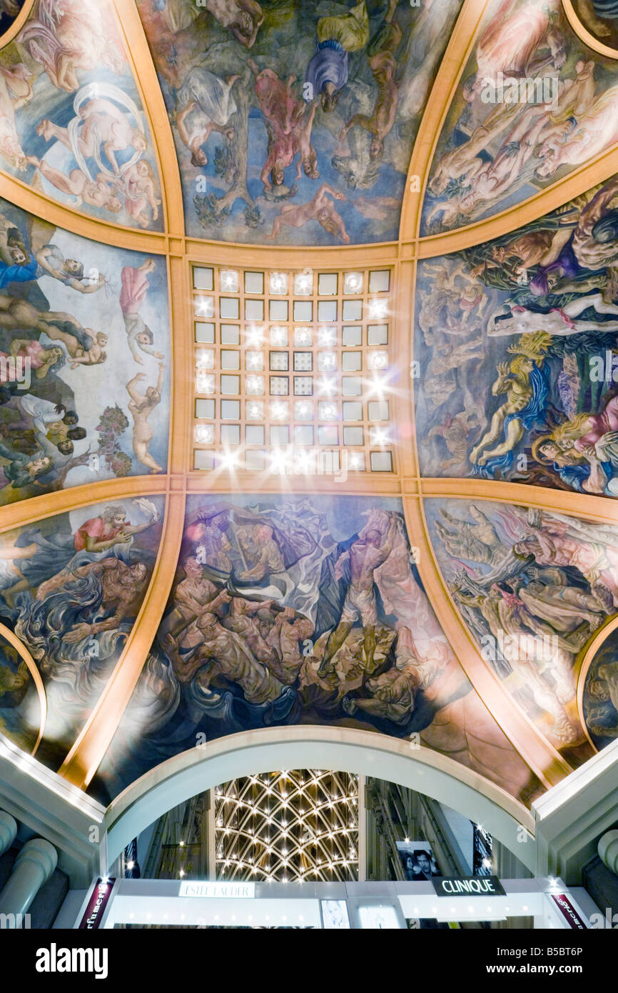 The 450m2 Central Dome With World Famous Murals In The Upscale