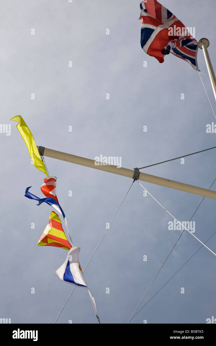 Signal mast masts hires stock photography and images Alamy