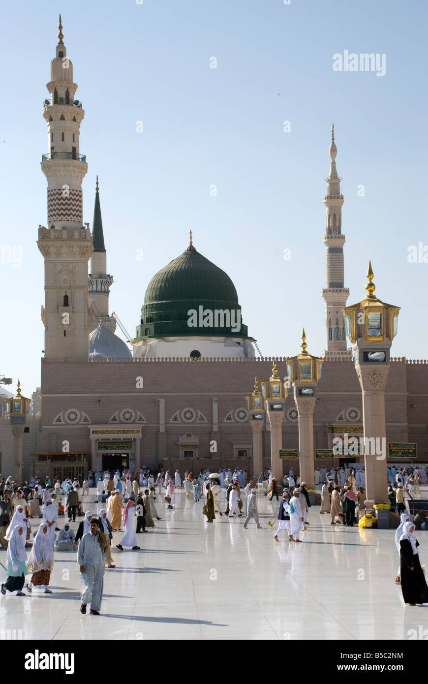 The green dome of Masjid al Nabawi in Madinah under which the Prophet