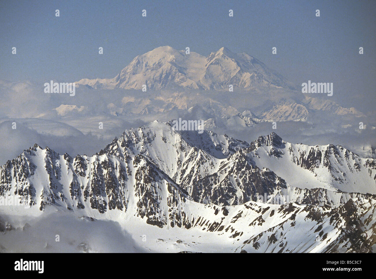 A view of massive Mount McKinley highest peak in the United States in ...