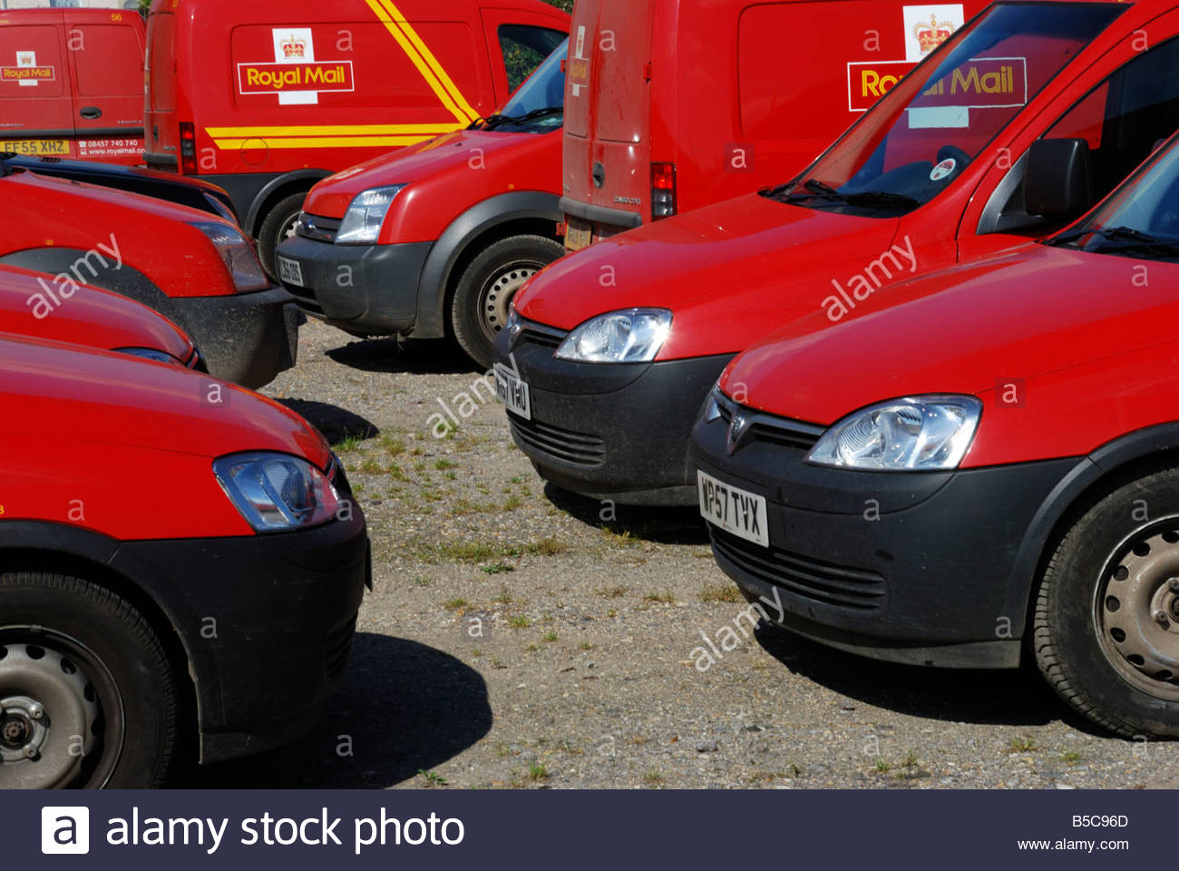 Royal Mail Vans Stock Photos & Royal Mail Vans Stock Images Alamy