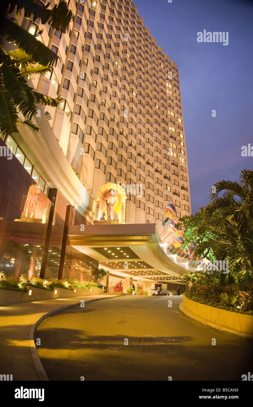 Shangri La Hotel Bangkok Hi Res Stock Photography And Images Alamy