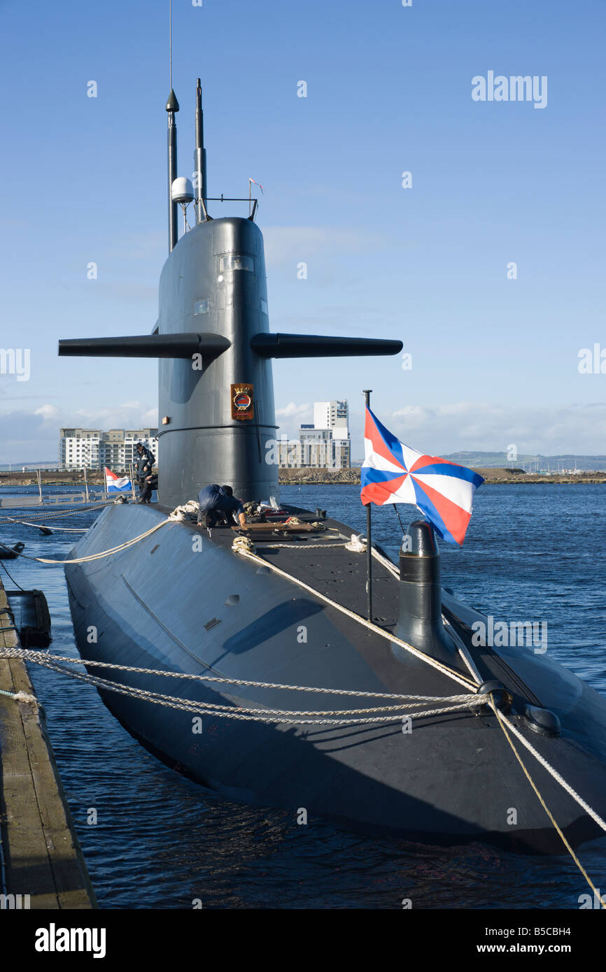 Submarine dolphin hires stock photography and images Alamy