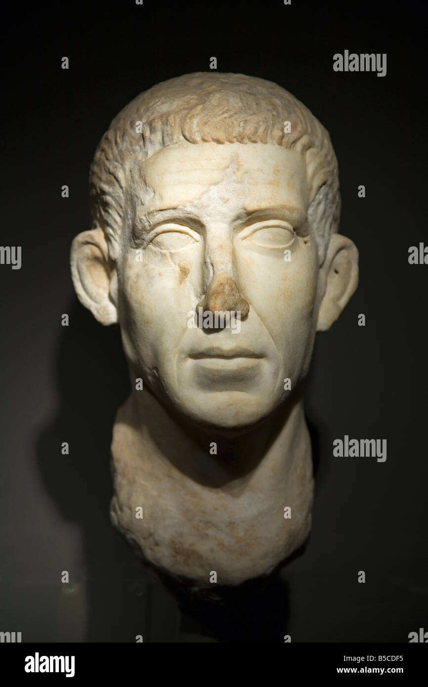 Funeral Portrait Rome Funerary portrait roman hi-res stock photography and images - Alamy
