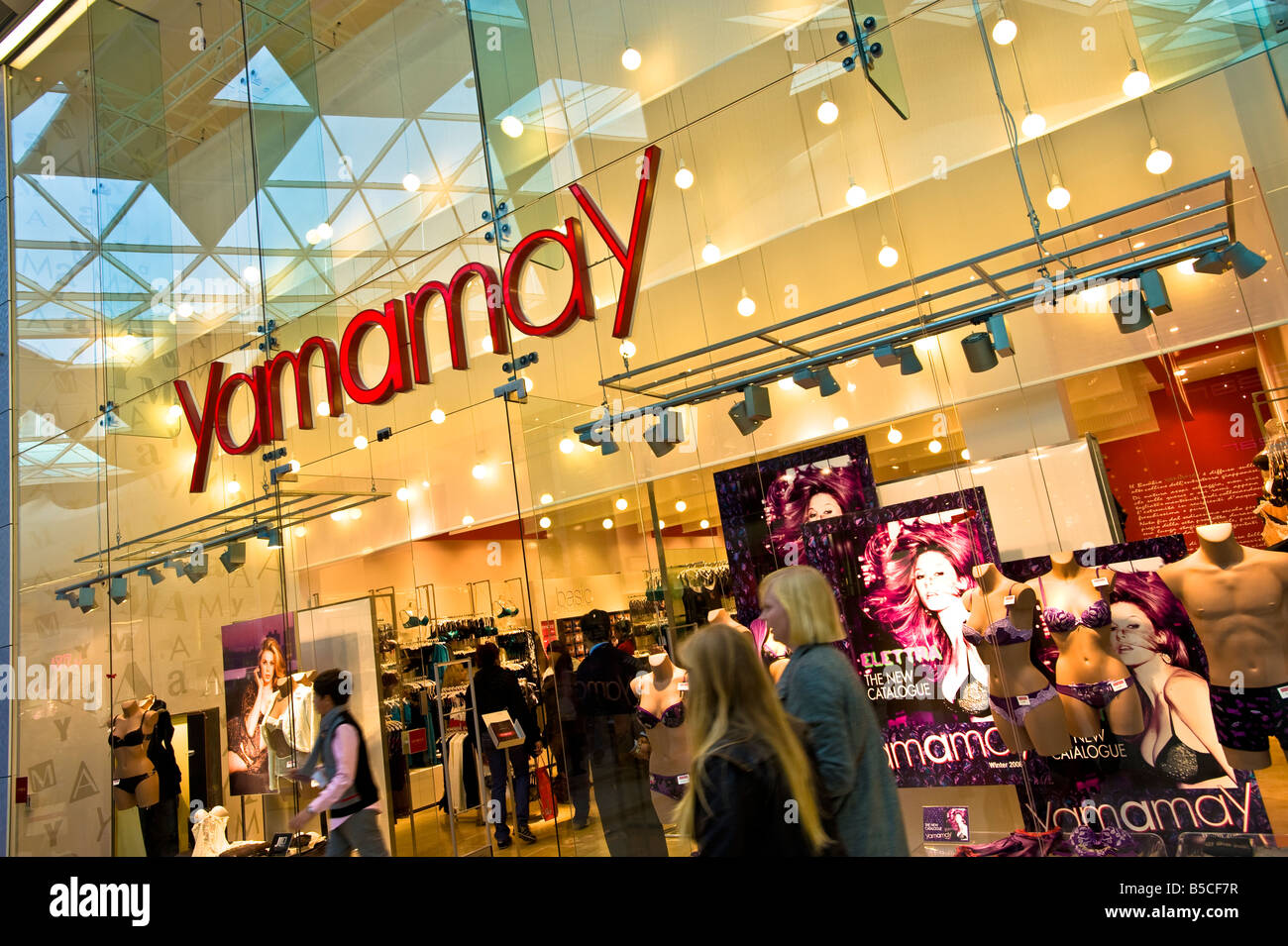 YAMAMAY STORE Westfield Shopping Centre White City Development W12 London United  Kingdom Stock Photo - Alamy