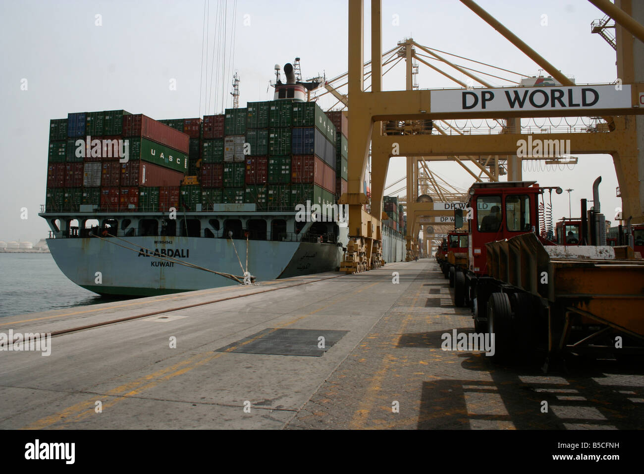 DP World Dubai Ports World Container Port UAE Teus Stock Photo Alamy