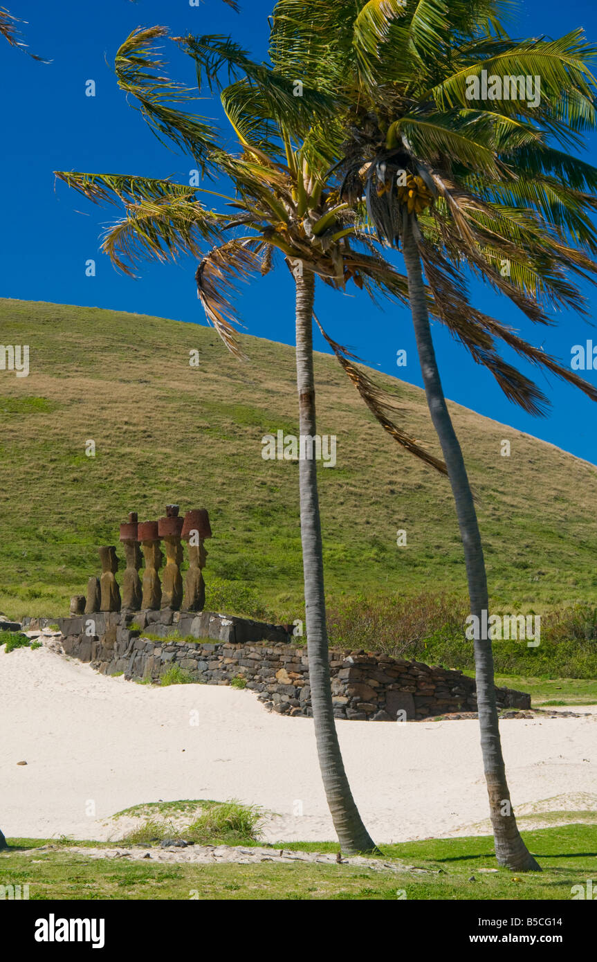 Anakena, white coral sand beach Rapa Nui National Park. Palm Trees an tropical flair. Ahu Nau Nau. Stock Photo