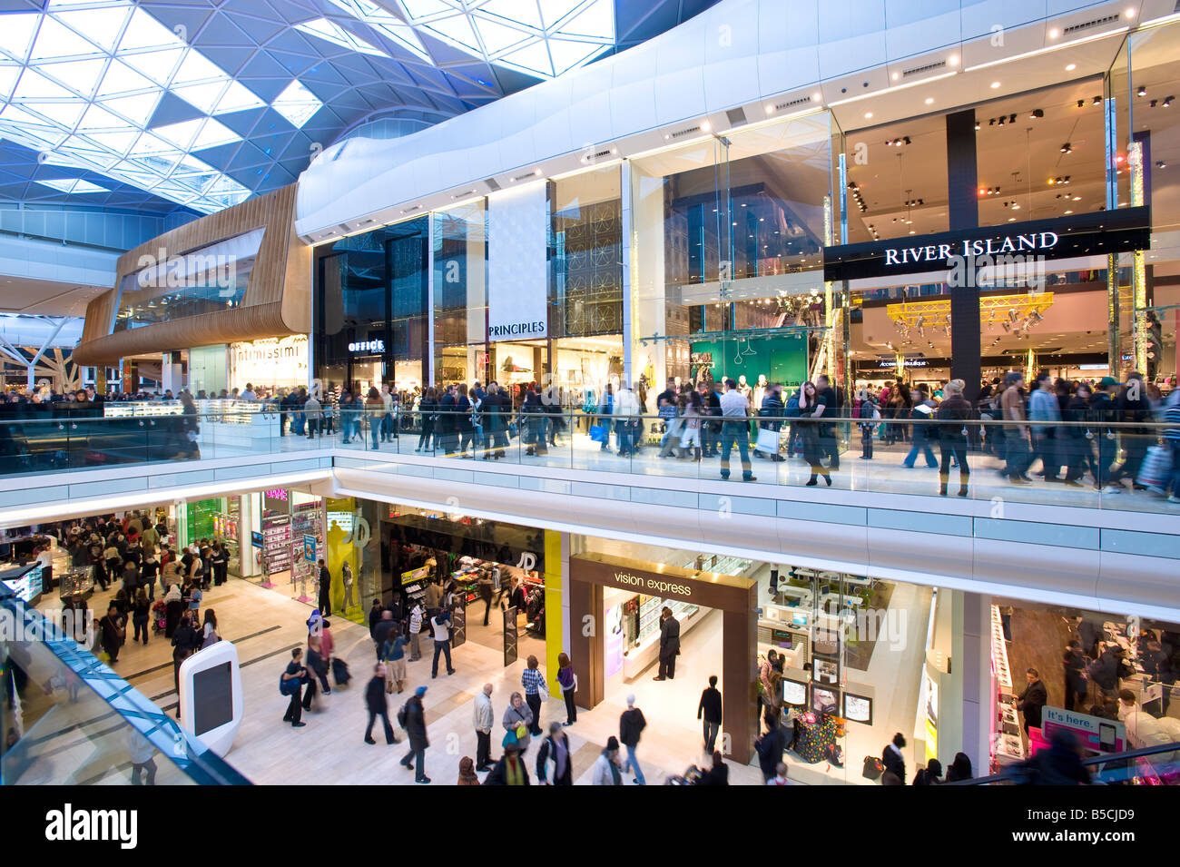 Westfield london christmas hi-res stock photography and images - Alamy