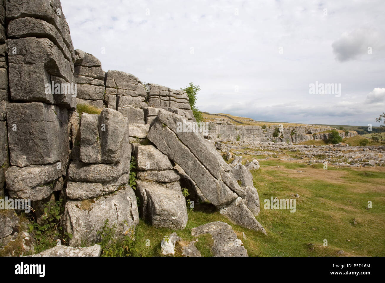 Limestone pavement and weathering above Malham Cove, Yorkshire Dales National Park, North Yorkshire, England, Europe Stock Photo
