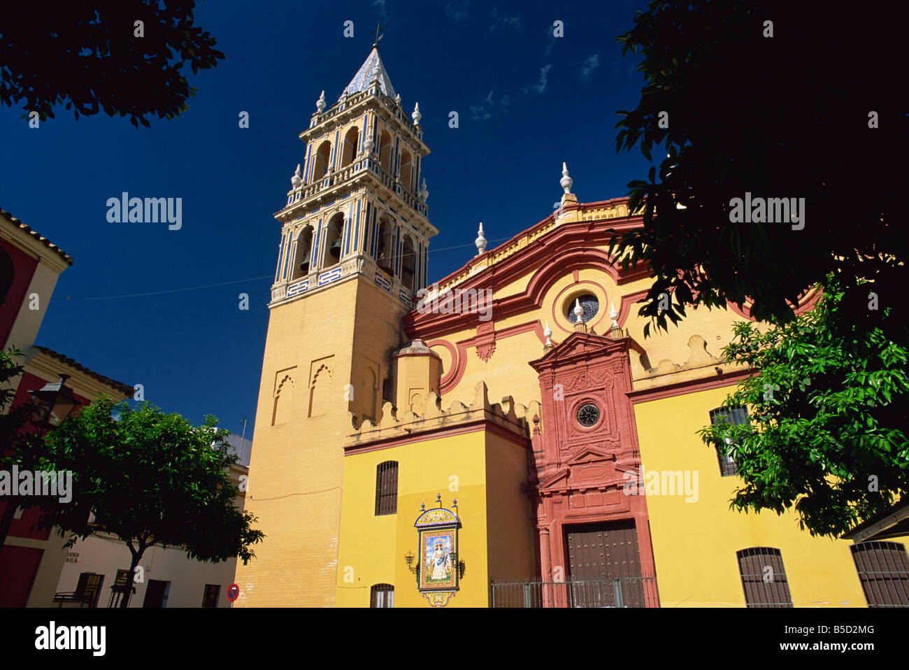 Santa ana church triana seville hi-res stock photography and images - Alamy