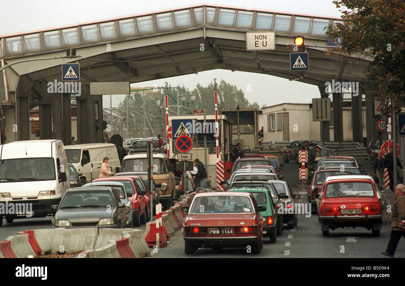 Polish-German border crossing in Frankfurt on the Oder, Germany Stock Photo - Alamy
