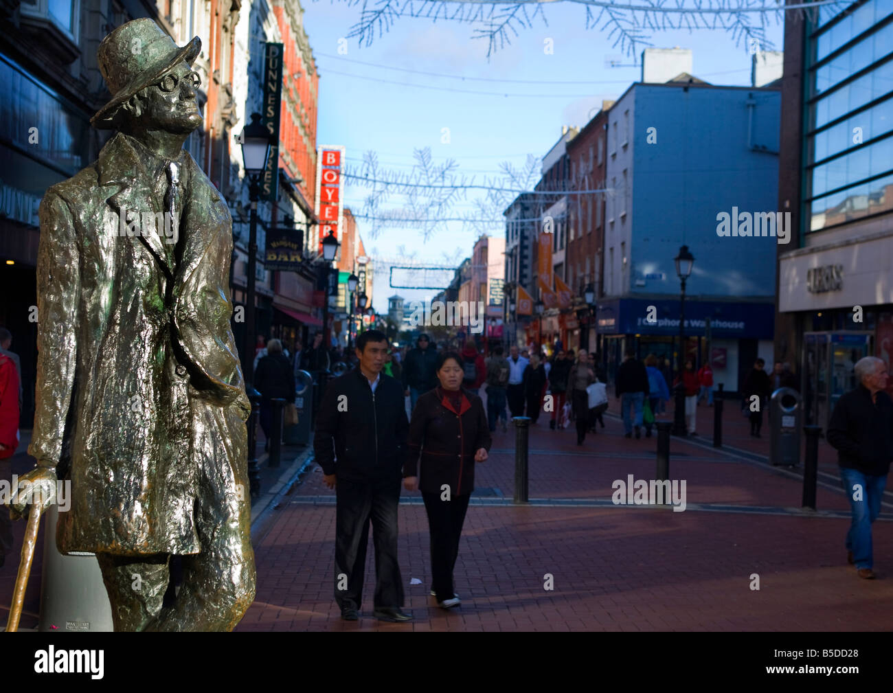 Statue of novelist James Joyce on Dublin's North Earl Street by ...