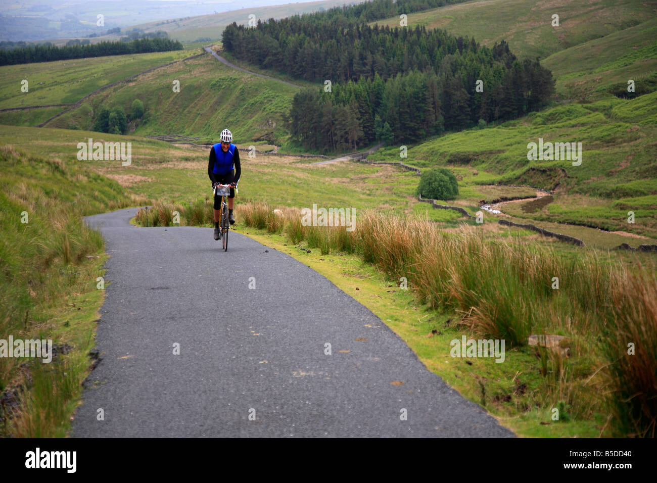 lands end to john o groats cycle distance