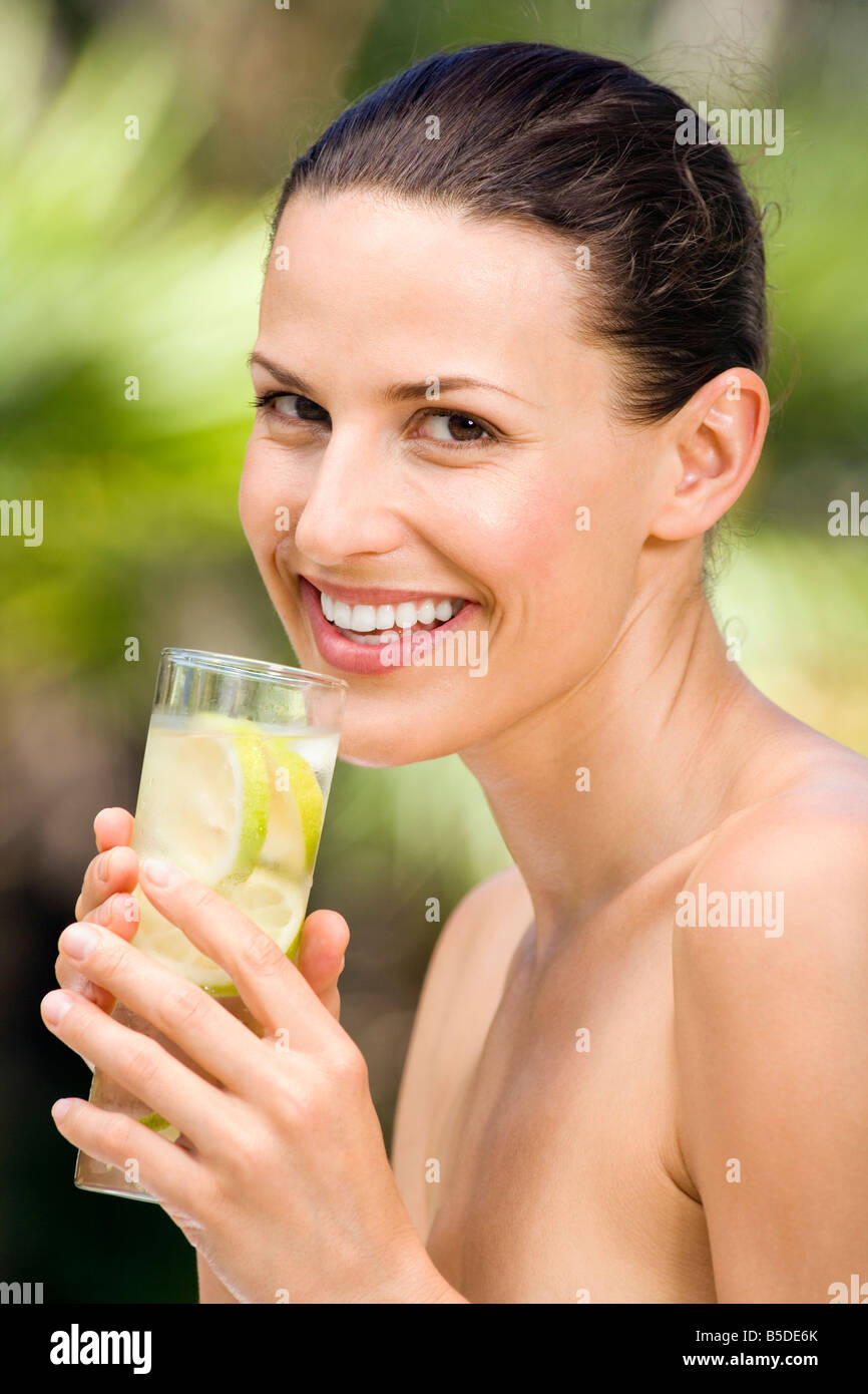 Women 20s in bikinis hi-res stock photography and images - Alamy