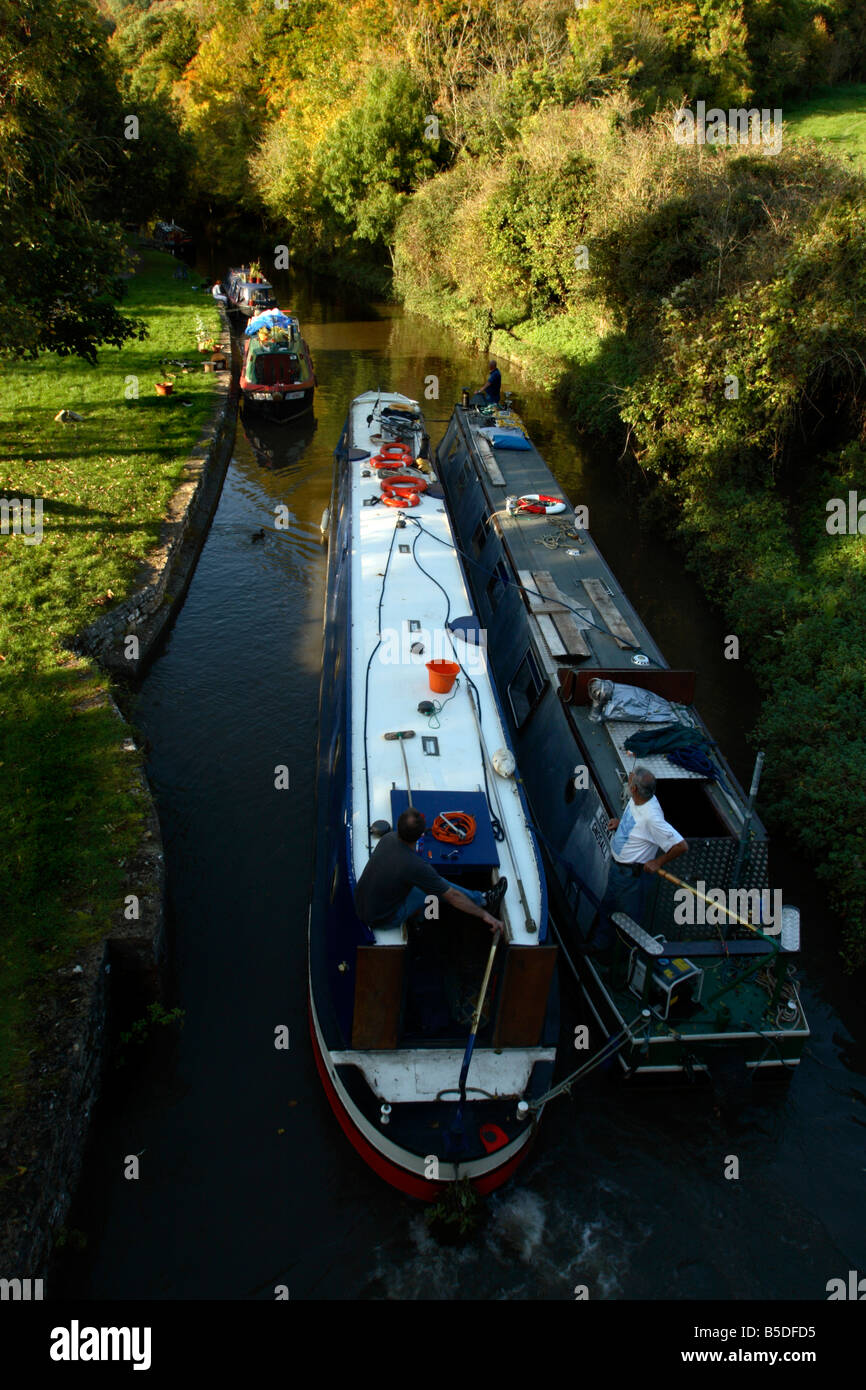 Narrowboats seen from above on the Kennet and Avon Canal, near Avoncliff, Wiltshire, England, UK Stock Photo