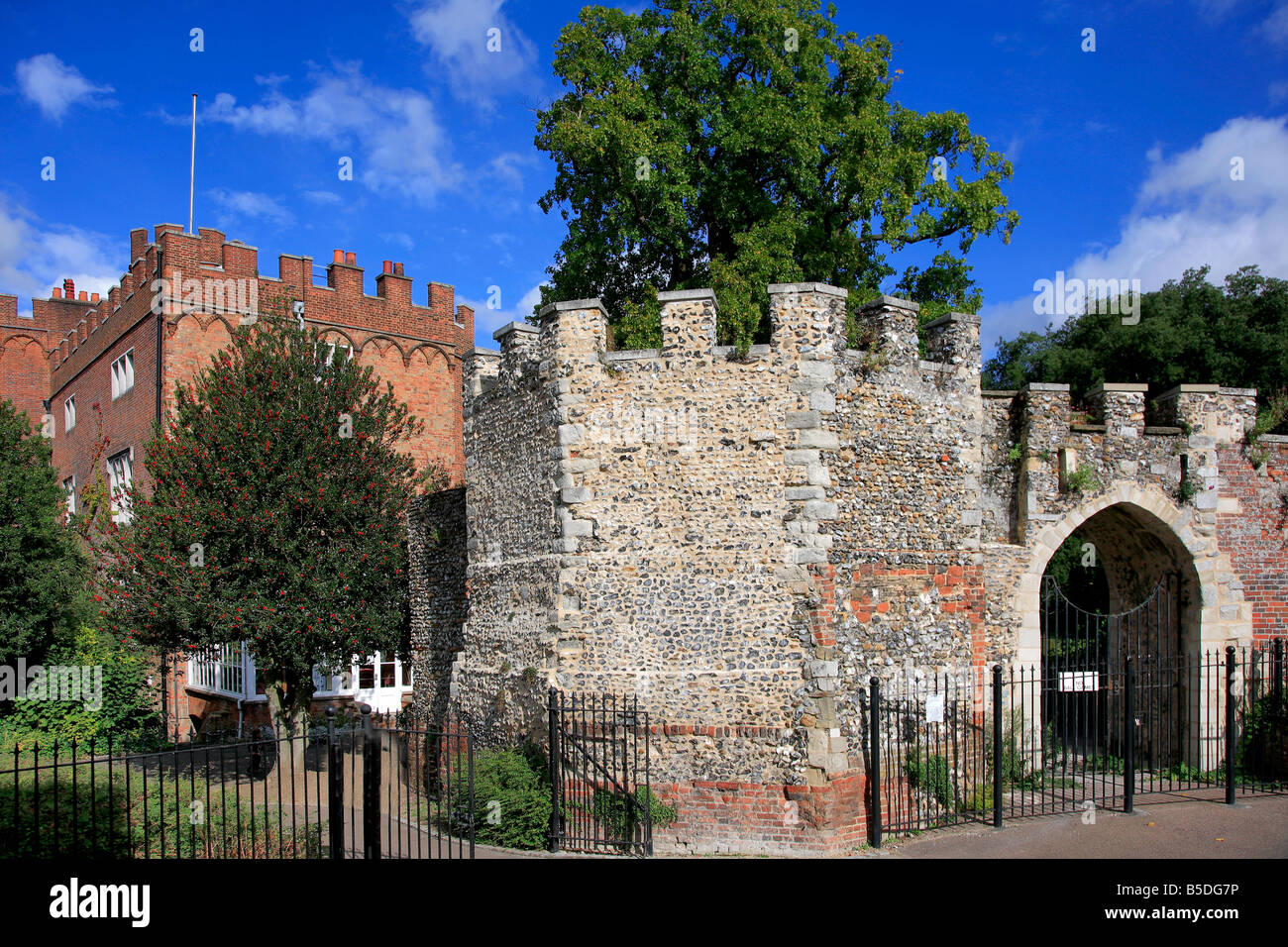 Hertford Castle Ruins Hertford Town Hertfordshire County England UK Stock Photo Alamy