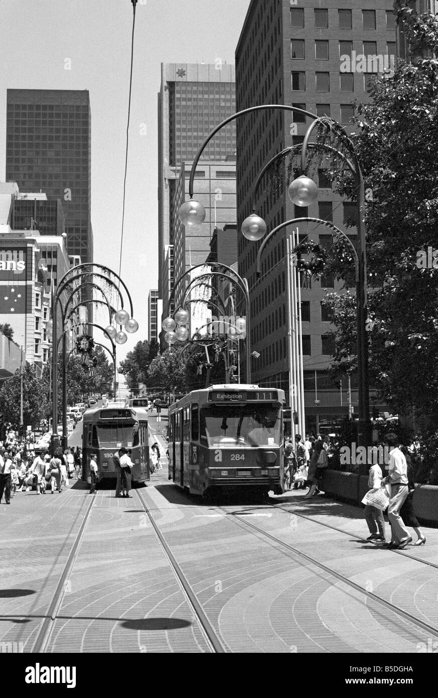 Melbourne Tram Black and White Stock Photos & Images - Alamy
