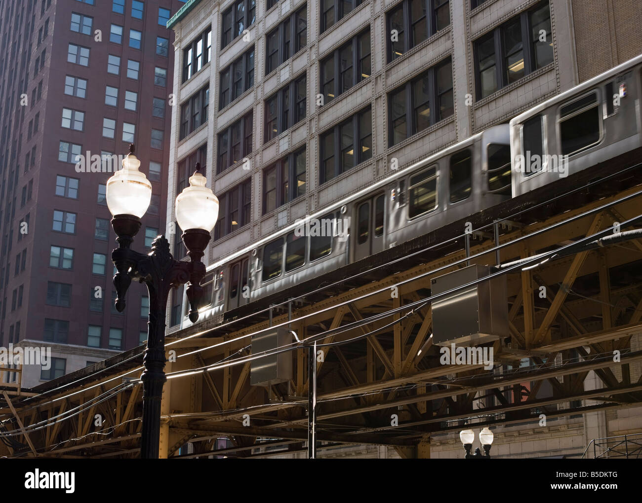 El train on the elevated train system, The Loop, Chicago, Illinois, USA