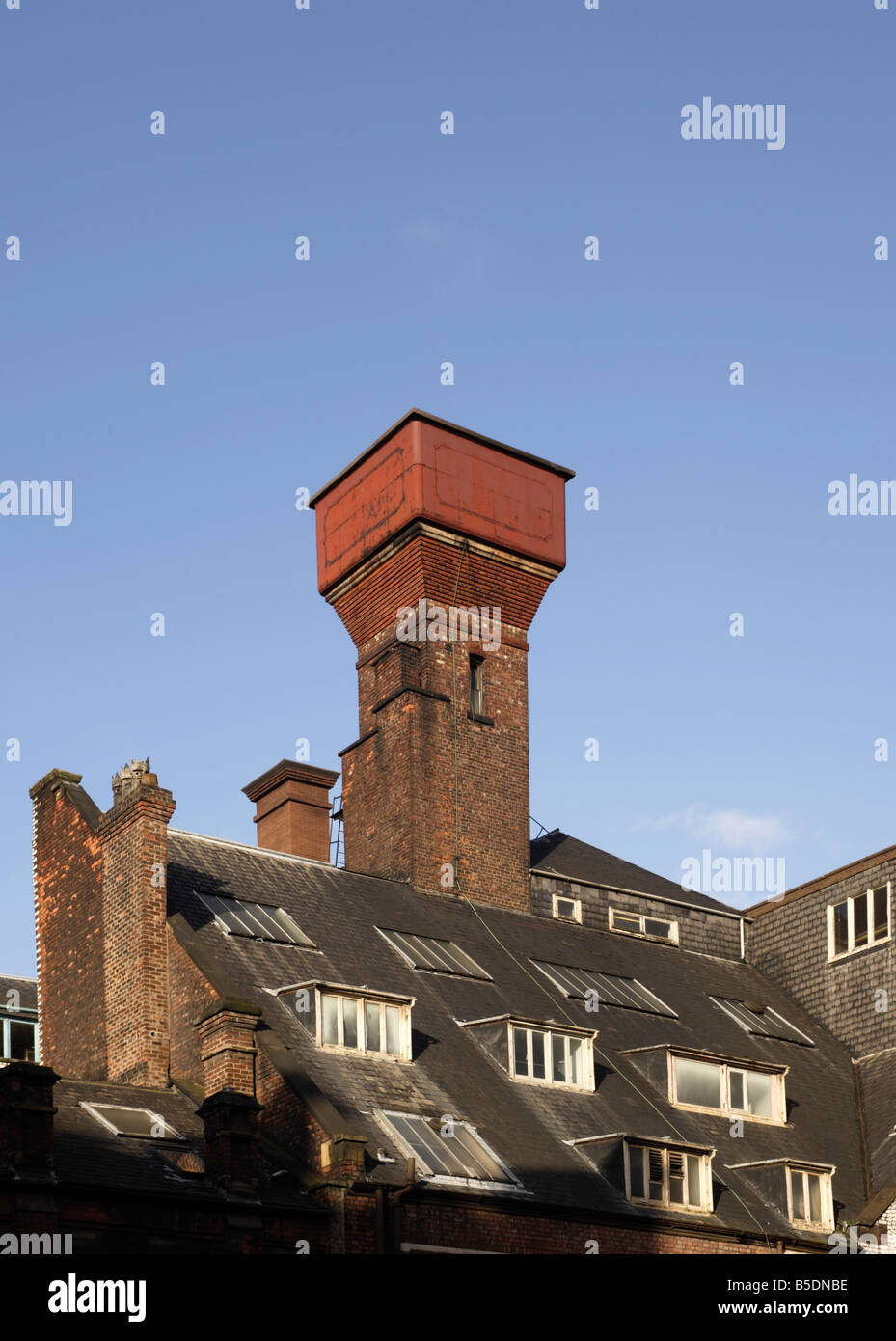 Water tower tank hi-res stock photography and images - Alamy