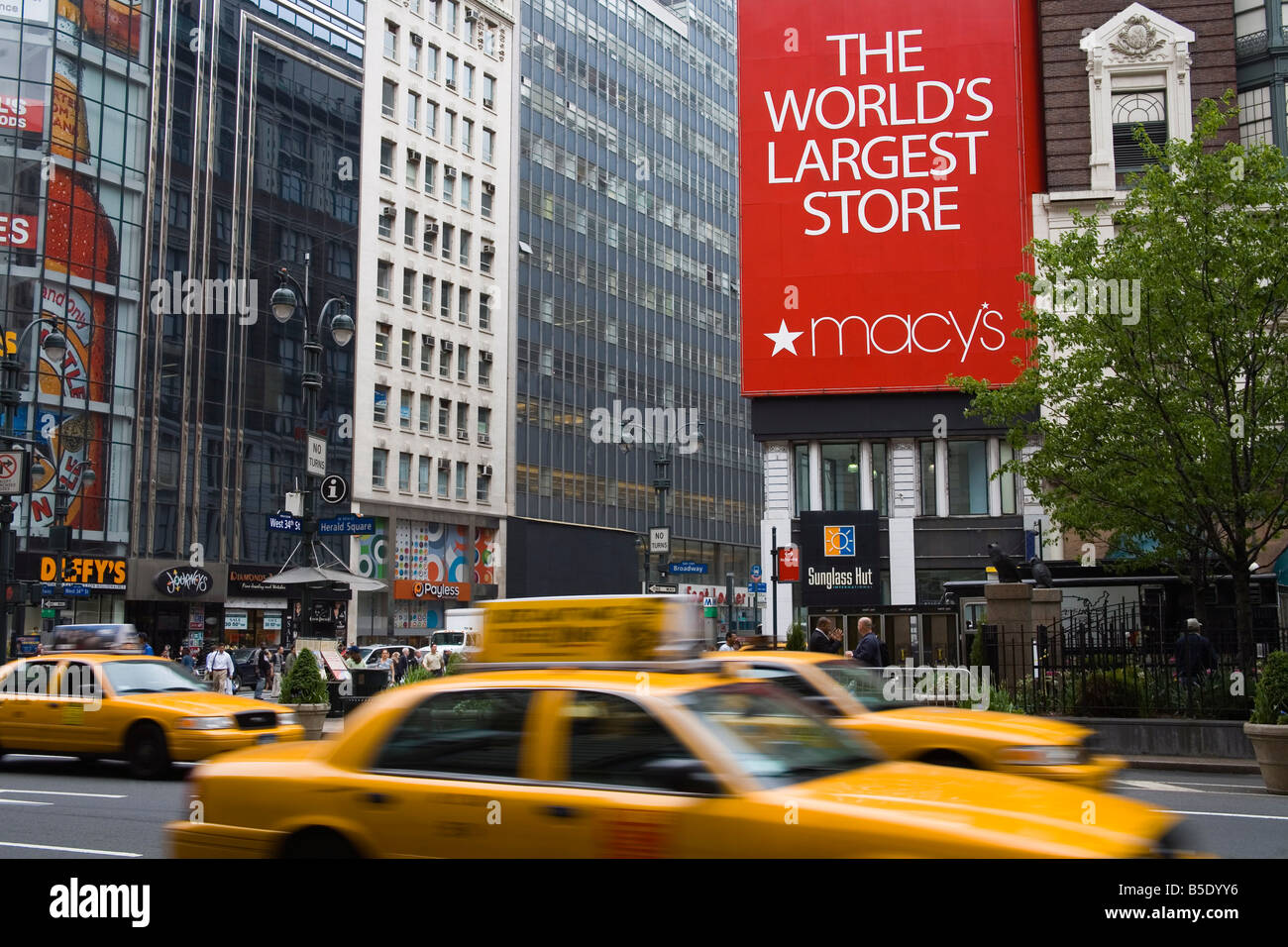 Macy's Store, Herald Square, Midtown Manhattan, New York City, New York