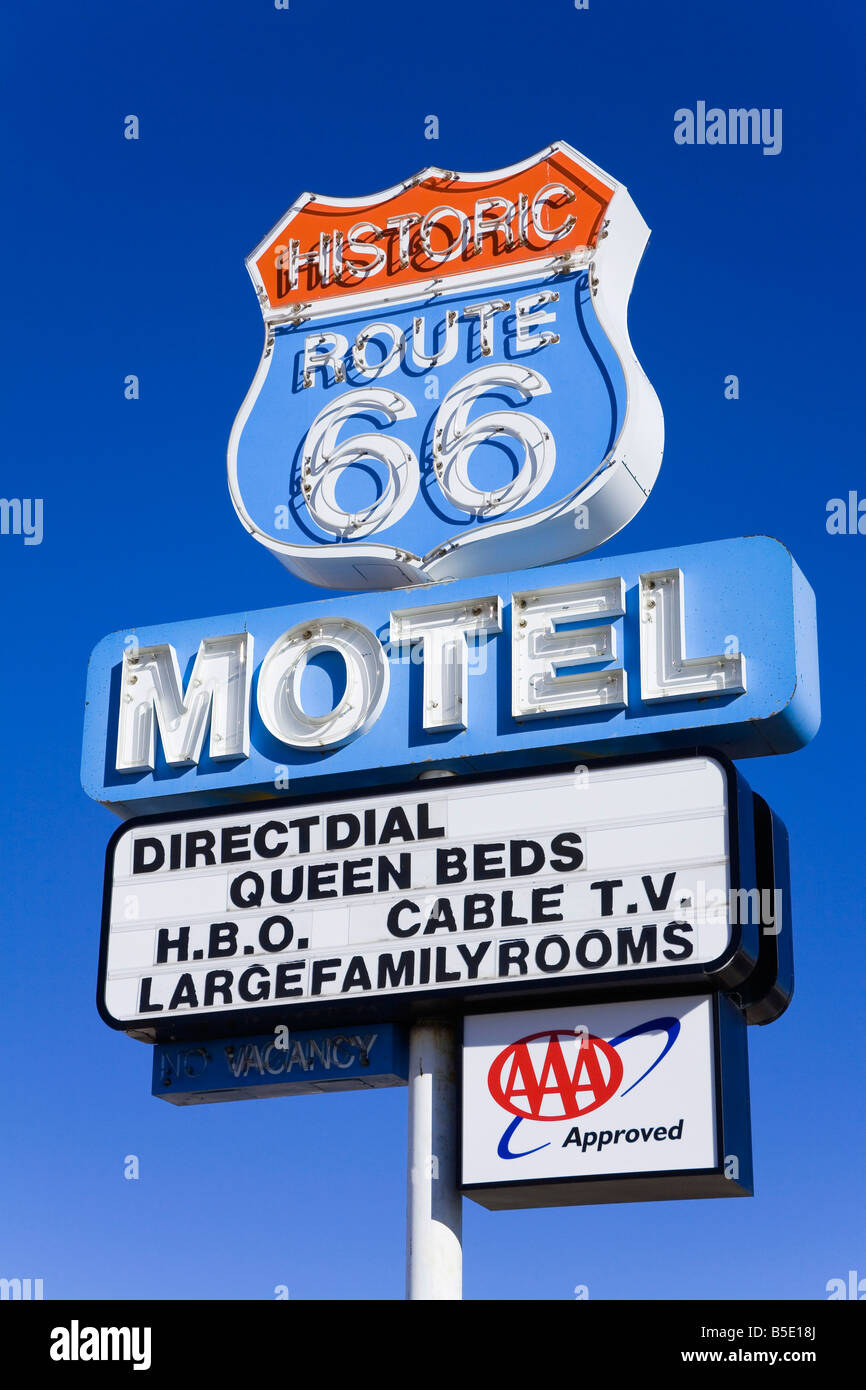 Route 66 motel sign hi-res stock photography and images - Alamy
