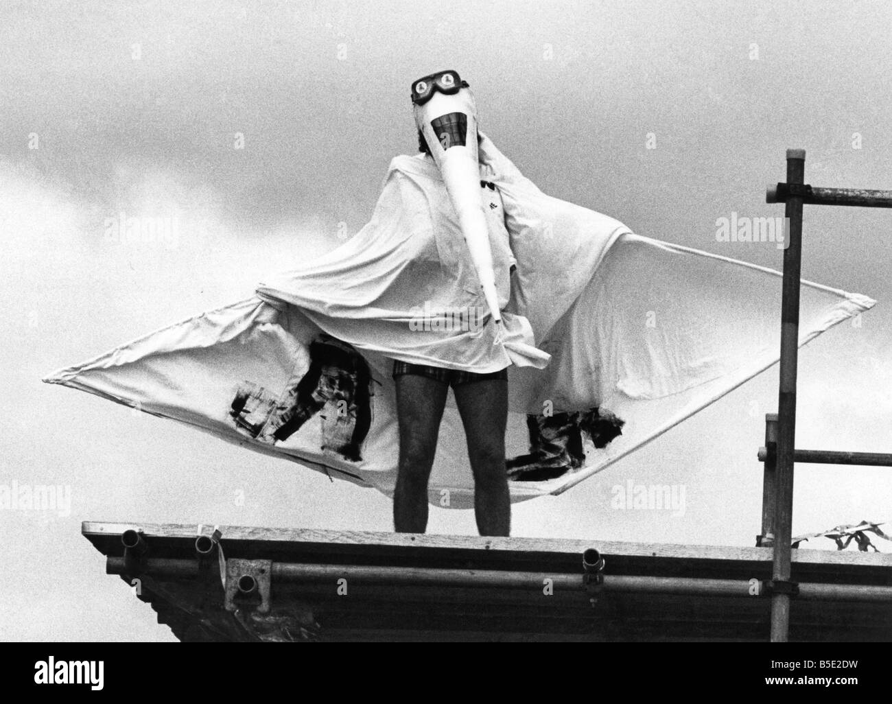 Flying machines hires stock photography and images Alamy